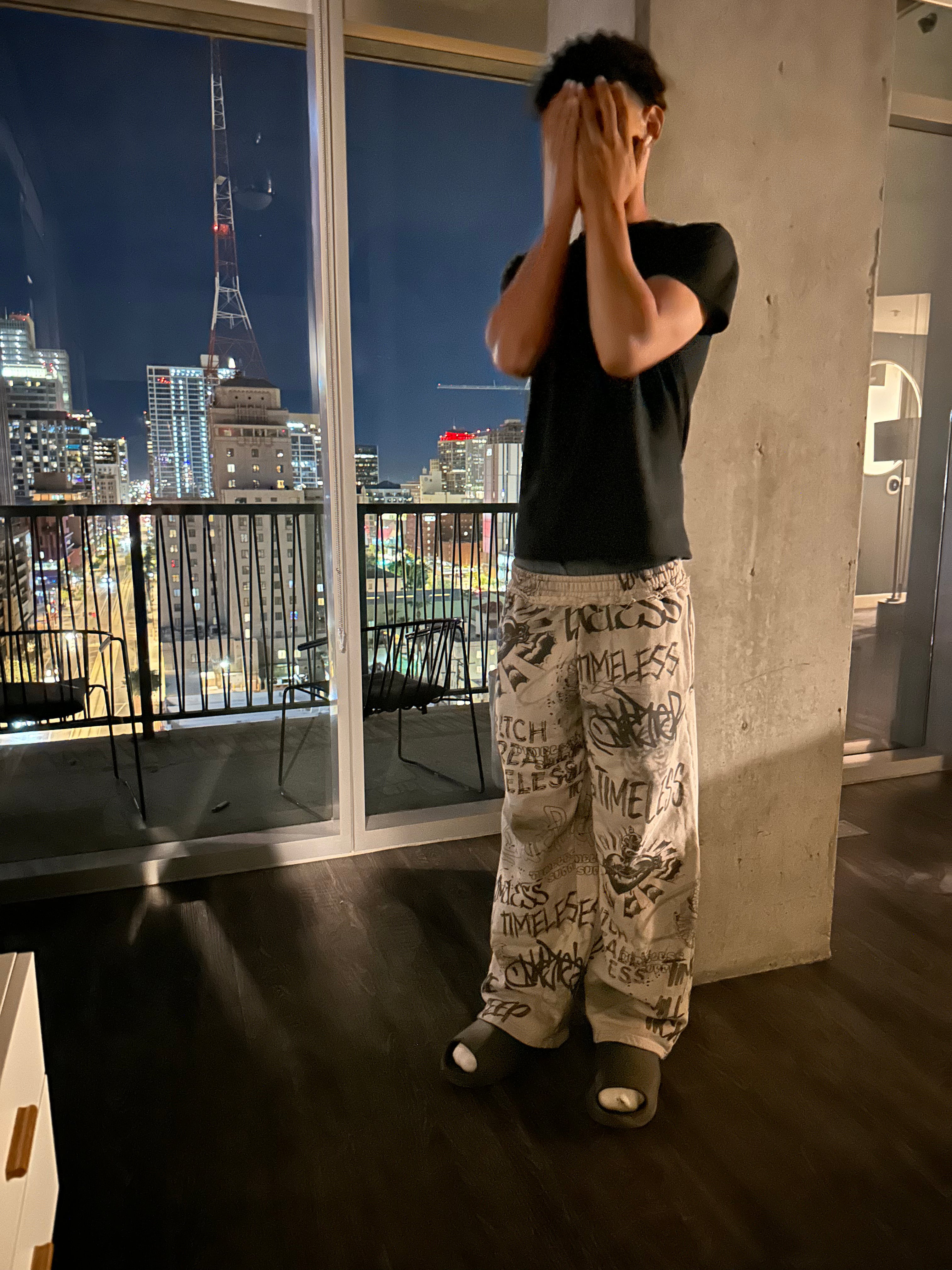 GREY "EXPRESSION" SWEATS