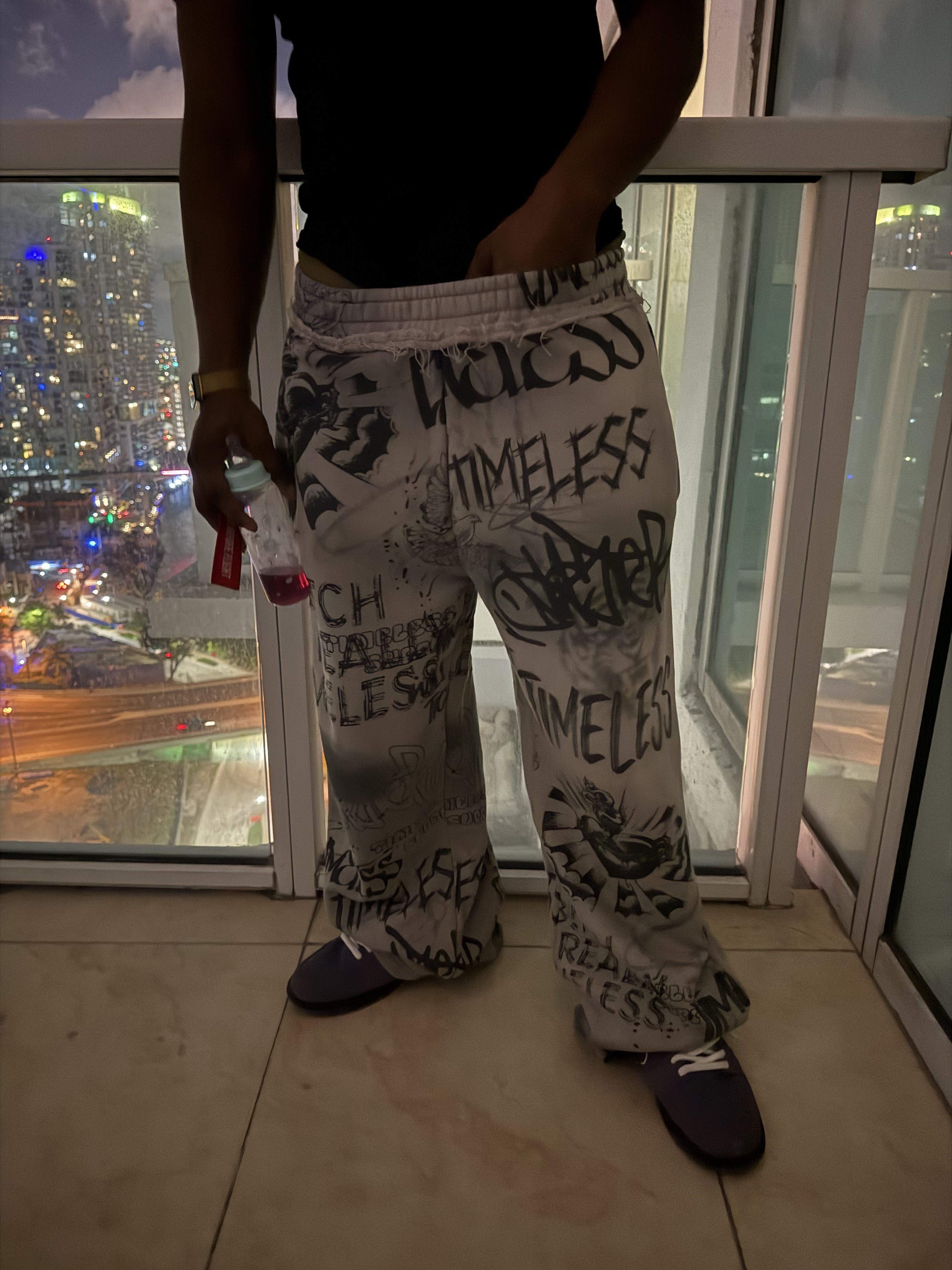 GREY "EXPRESSION" SWEATS